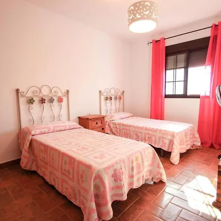Vivienda Rural El Chirimbolo Holiday home *