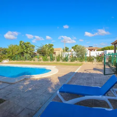 Holiday home Vivienda Rural El Chirimbolo Conil De La Frontera